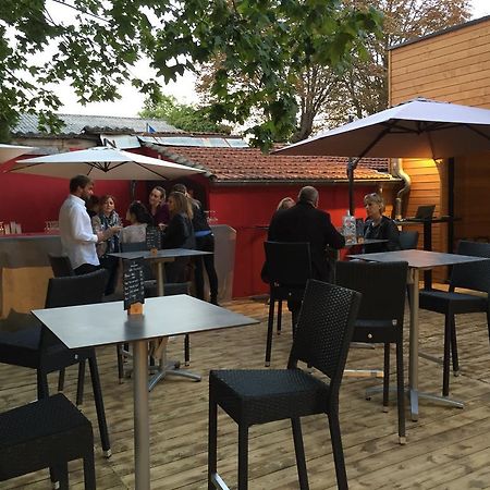 Bull'It Hotel Saint-Genis-Laval Exterior photo
